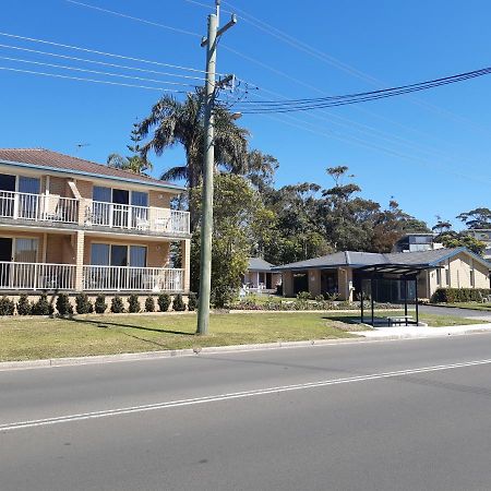 Dolphins Of Mollymook Motel Екстериор снимка