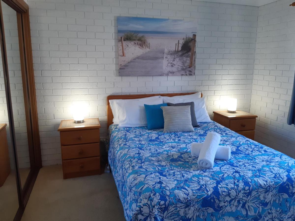 Dolphins Of Mollymook Motel Екстериор снимка
