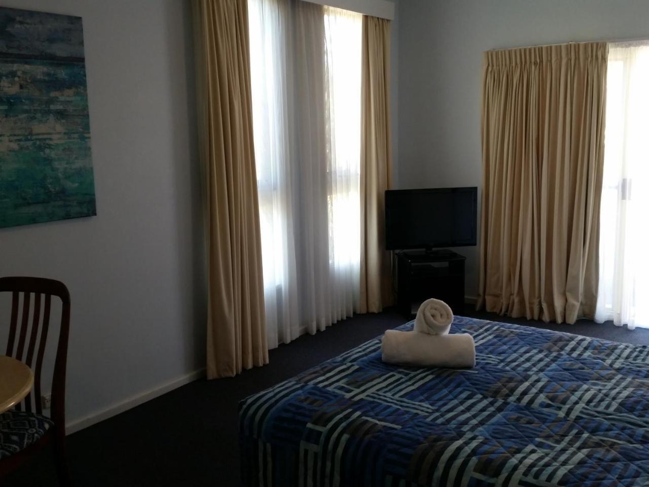 Dolphins Of Mollymook Motel Екстериор снимка